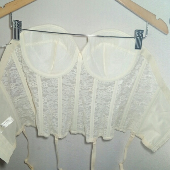 Dominigue off white bralette bustier NWT - Picture 8 of 8